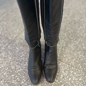 Lacoste Elegant Black Women's Boots